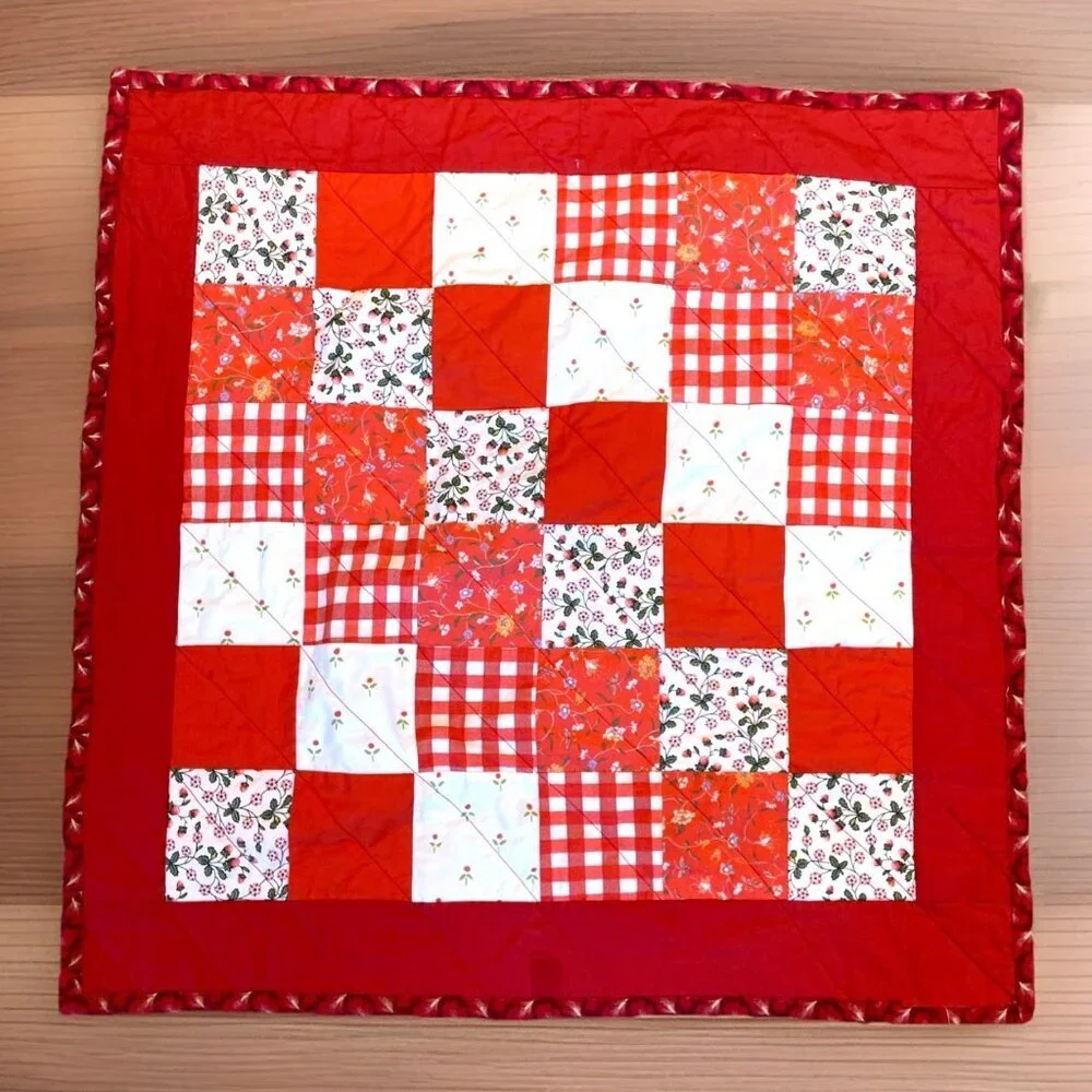 Handmade Patchwork Quilt Table Cover Wall Hanging Red Colorful Holiday 30X30